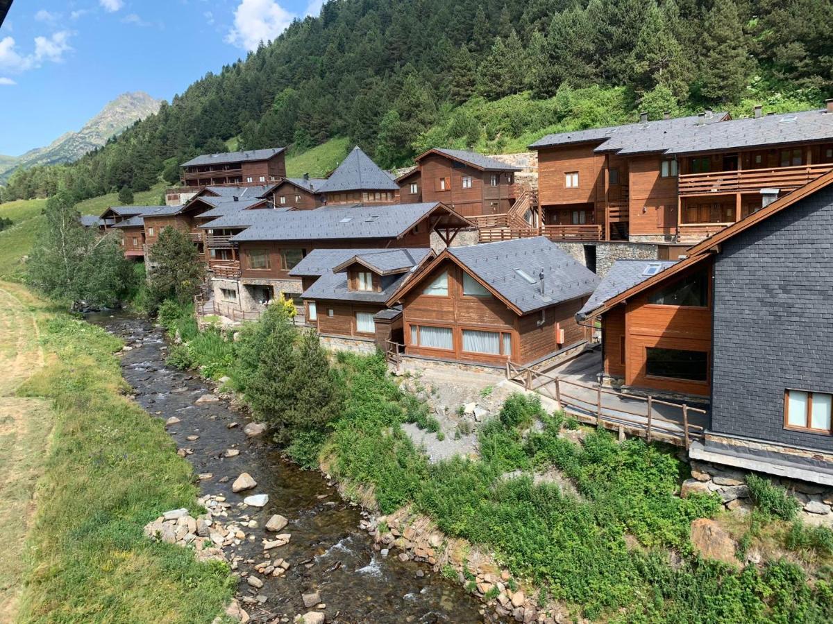 Apartamento Valle De Incles Orenetes Wifi Y Parking Gratuito Солдеу Екстериор снимка